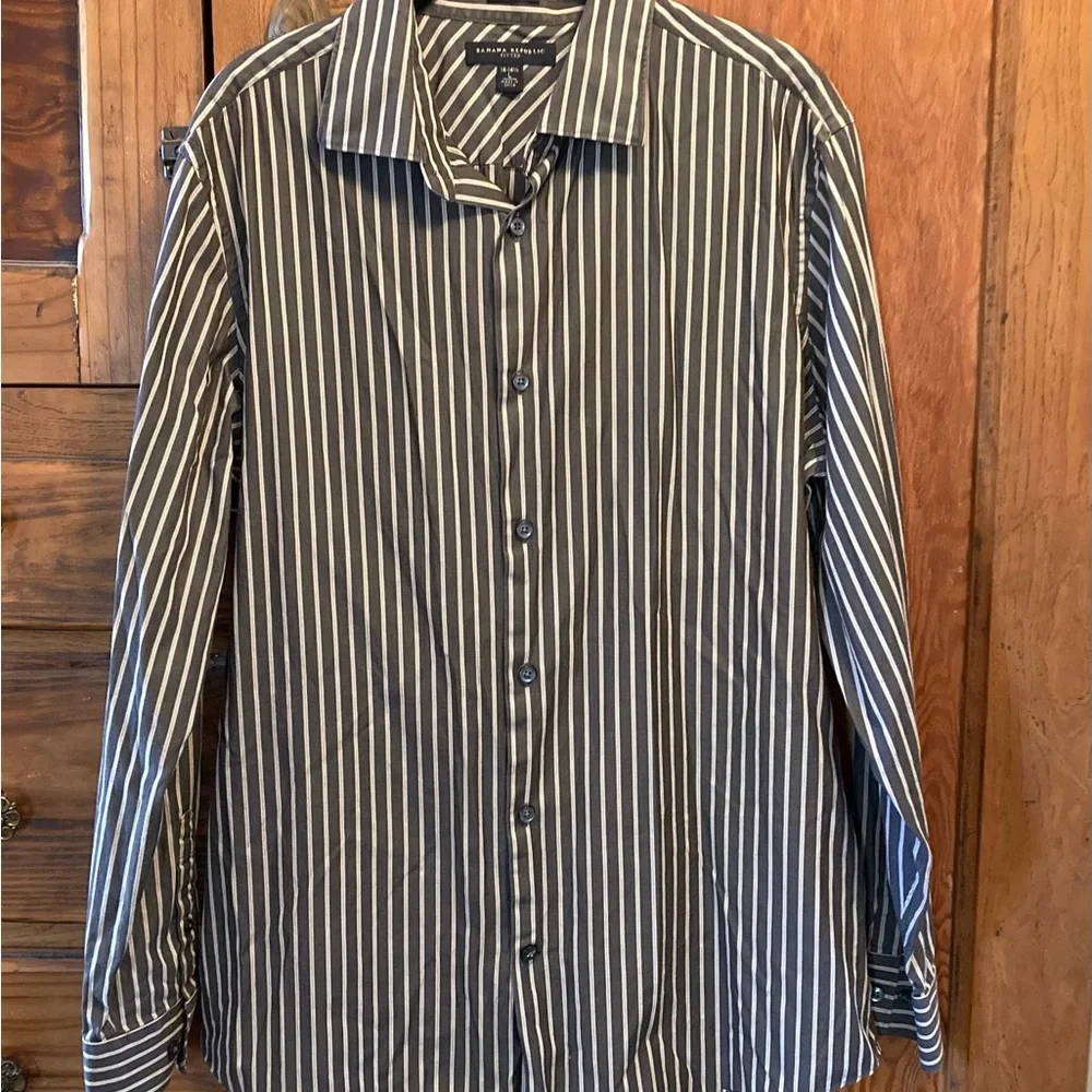 Banana Republic Man's Striped Shirt - Picture 1 of 3